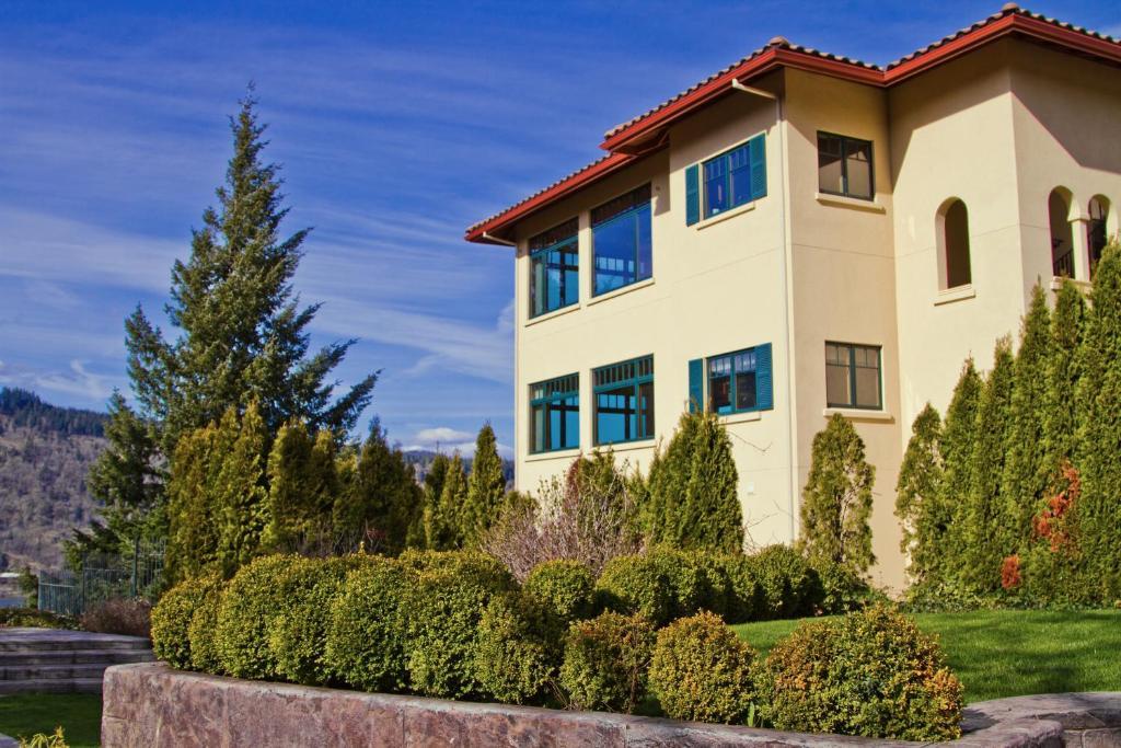 Columbia Cliff Villas Hood River Exteriör bild