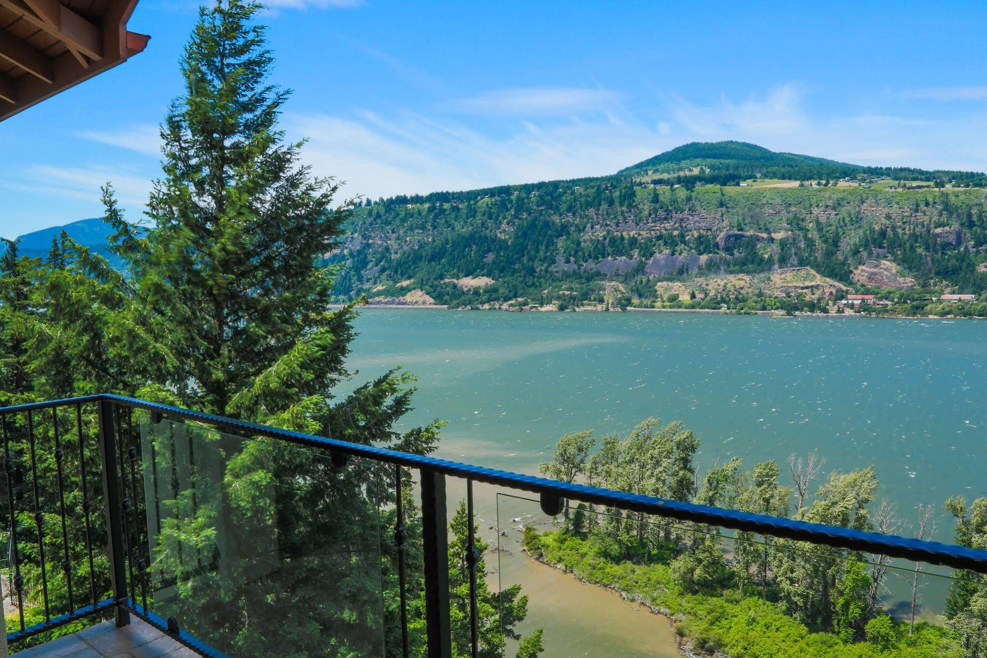 Columbia Cliff Villas Hood River Exteriör bild